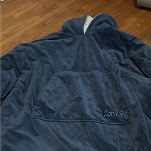 Comfy Navy Hooded Wearable Blanket - Comfy